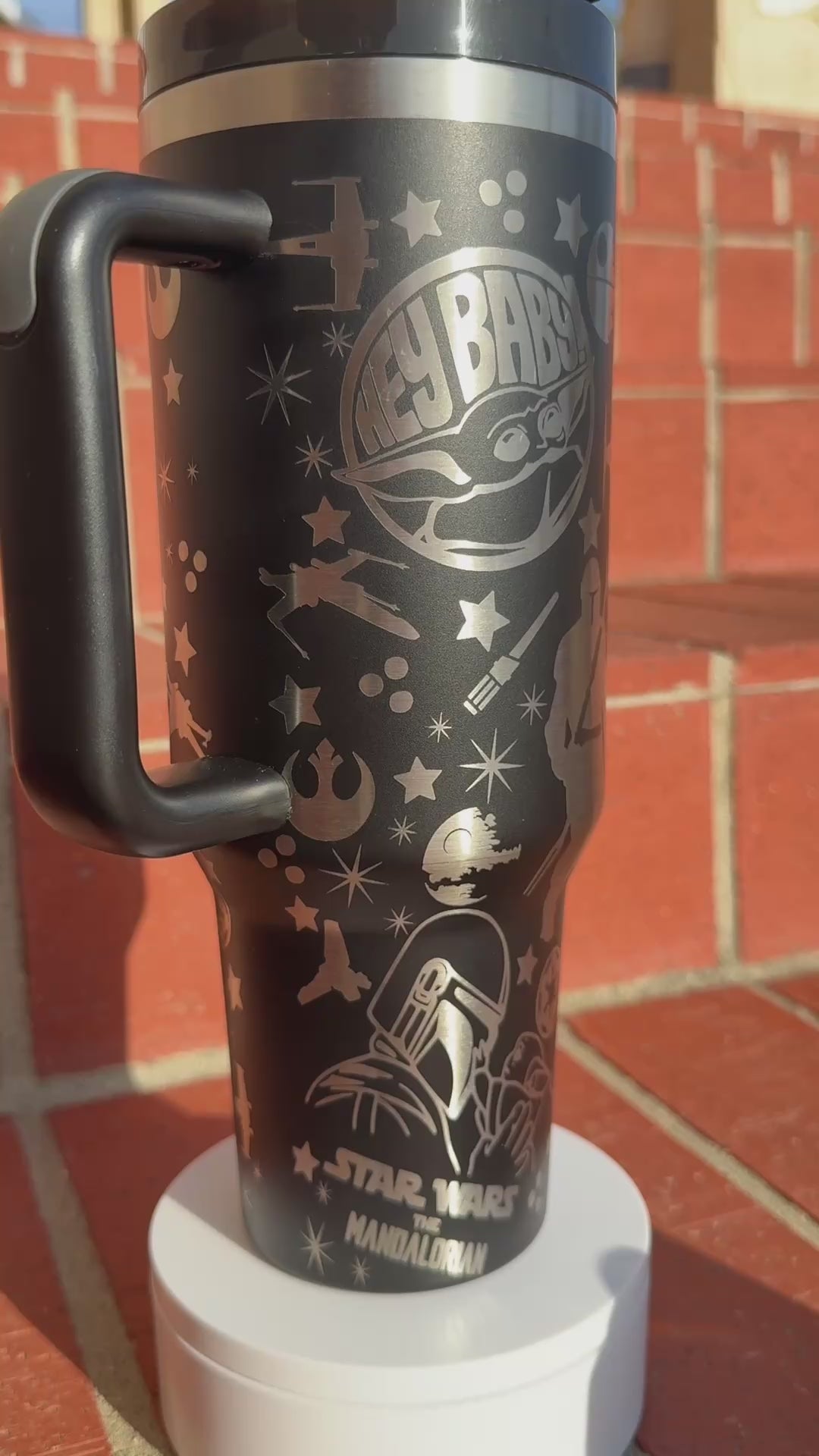 40oz Tumbler - Mandalorian x Grogu